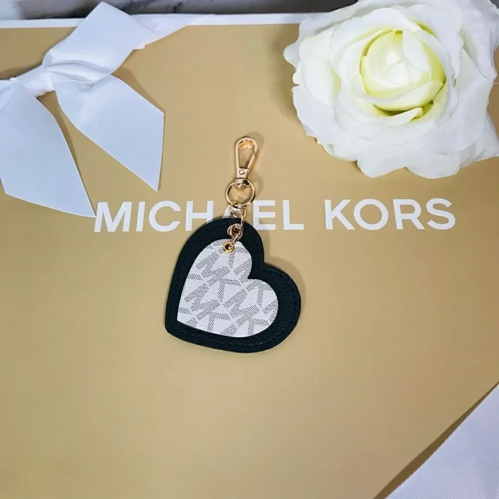 Michael kors HEART CHARM BLACK